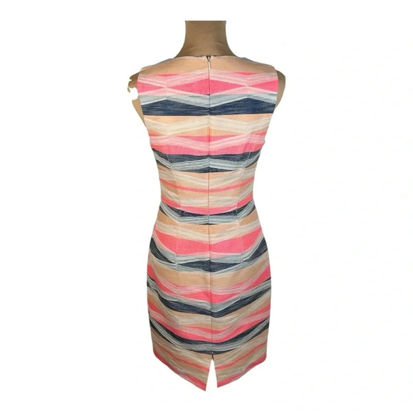 Kurdson Dress by Trina Turk Size 2 - Picture 3 of 11